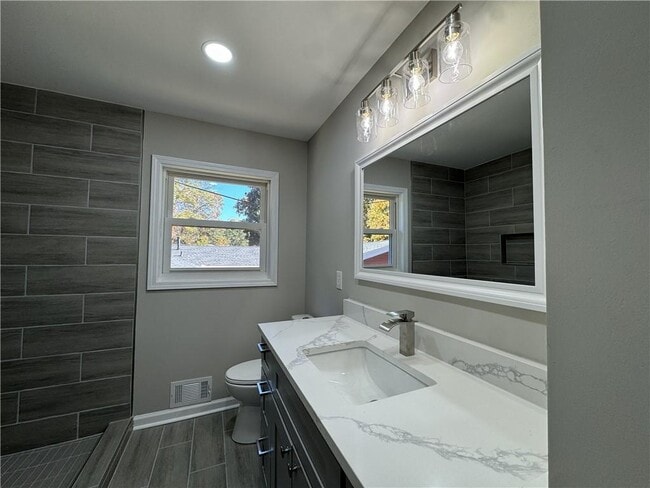 Building Photo - 3489 Creighton Rd SW