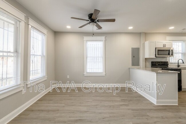 Building Photo - 1808 Mansion Avenue