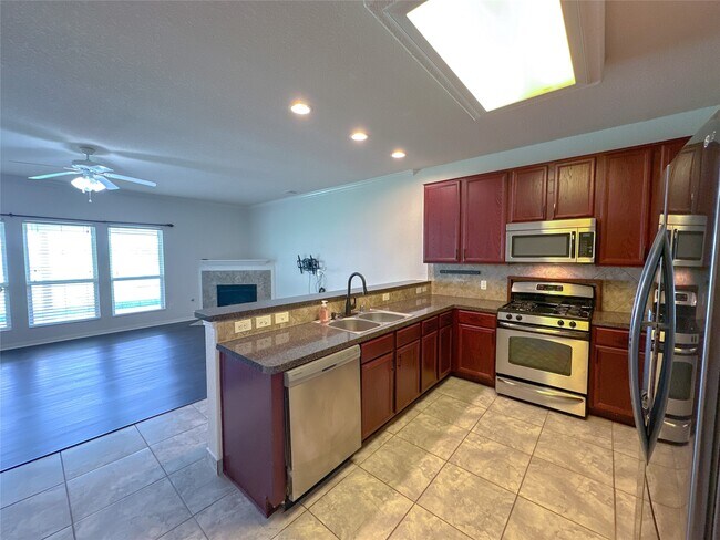 Building Photo - 14819 Grove Canyon Ct