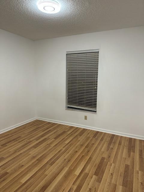 Building Photo - 301 Olivewood Pl