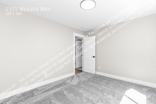 Building Photo - 1505 Weaver Way