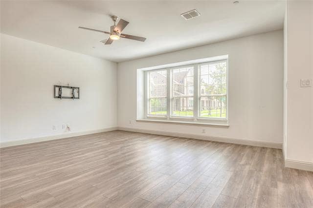 Building Photo - 8603 Dynasty Ln
