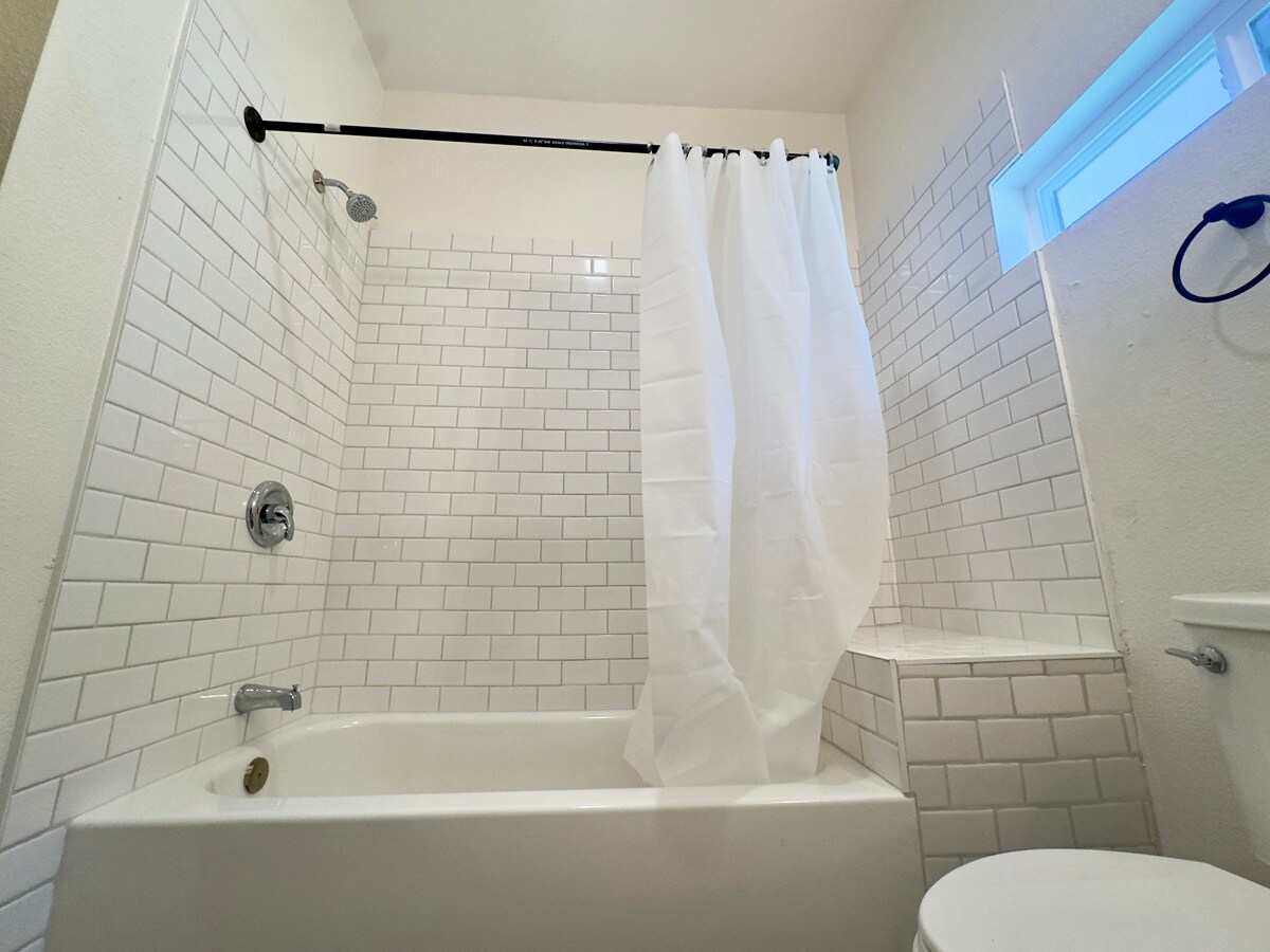 Building Photo - 3641 West St