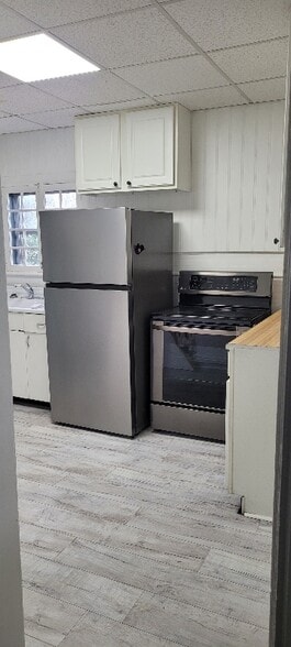 Building Photo - 231 A South Prospect St