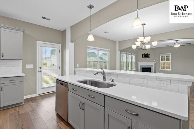 Building Photo - 525 Harbour Pointe Dr