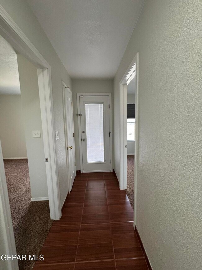 Building Photo - 14069 Jason Crandall Dr