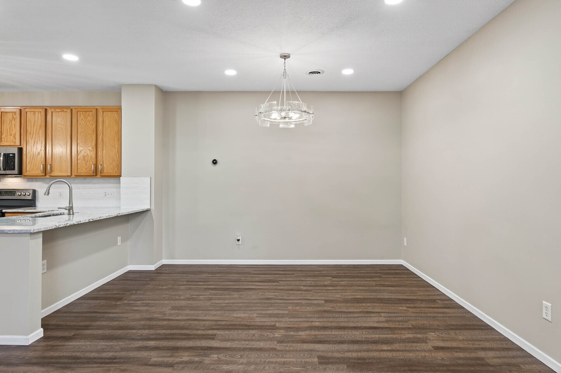 Main Level - Dining Area - 18217 69th Pl N