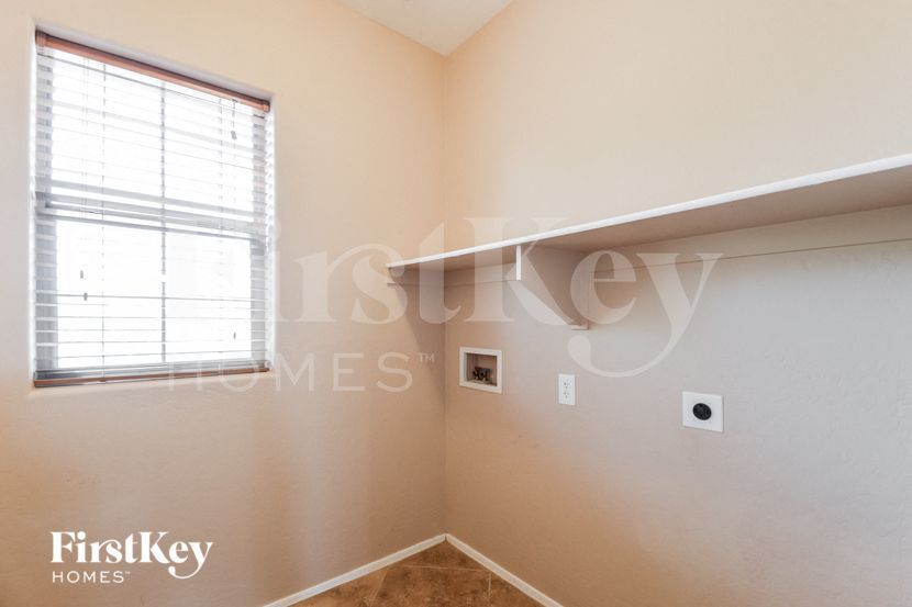 Building Photo - 13234 W Banff Ln