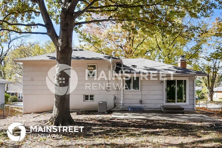 Building Photo - 7608 E 93rd St