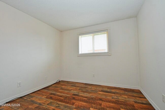 Building Photo - 10005 Sagewood Dr