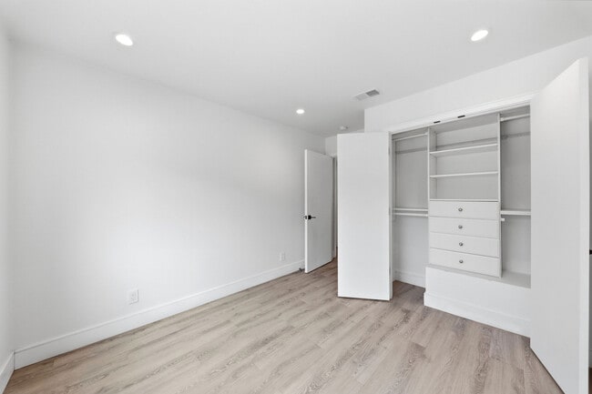 Building Photo - 143 Ortega Ave