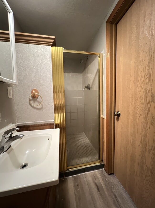 Building Photo - 2388 Martin Dr