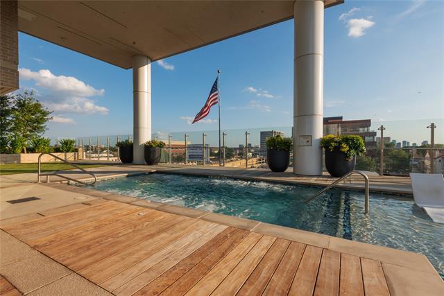 Building Photo - 3031 Oliver St