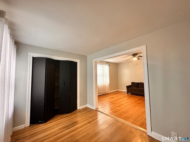 Building Photo - 74 Mt Pleasant St