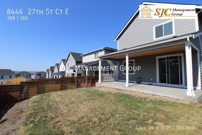 Building Photo - 8446 27th St Ct E