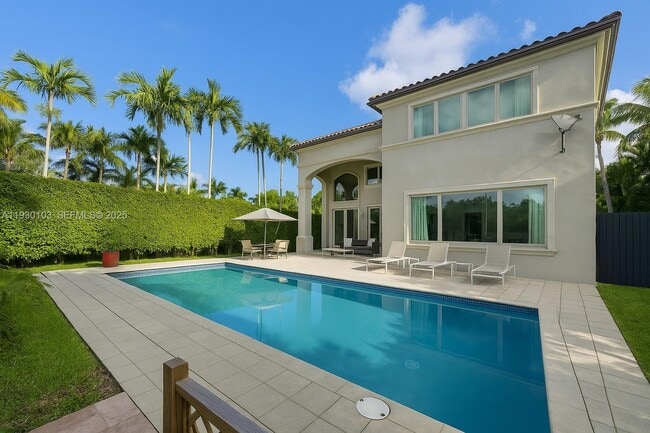 Building Photo - 1490 Cleveland Rd