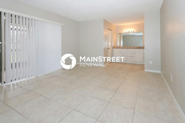 Building Photo - 3 Bedroom Pet-Friendly Home in Port St. Lu...