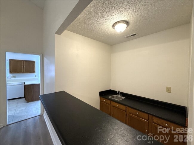 Building Photo - 13500 Stephendale Dr
