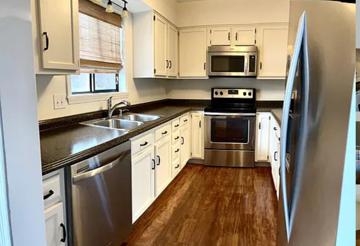 Building Photo - 119 Cedar Forest Trl