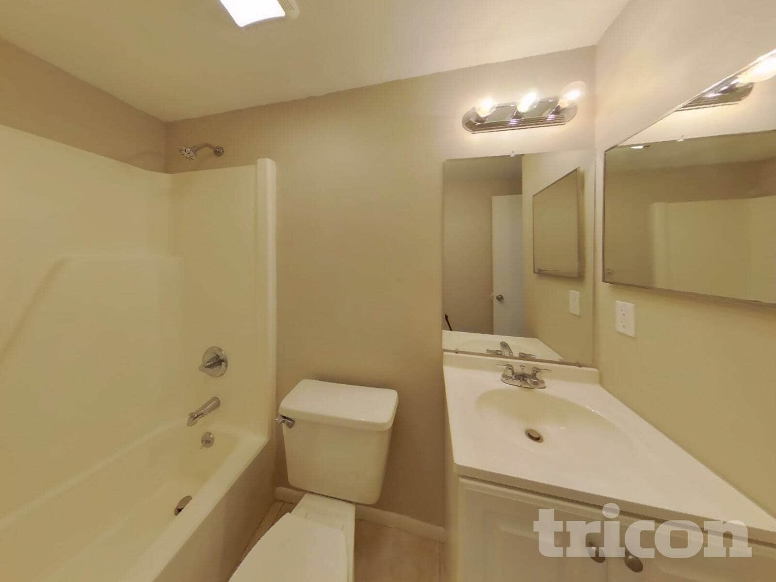 Building Photo - 10108 Hickory Hollow Ct