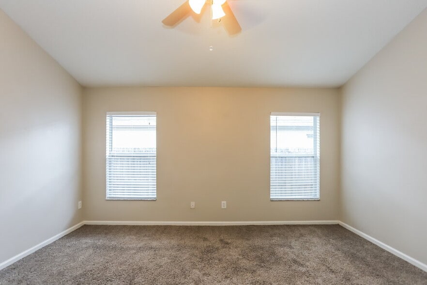 Building Photo - 13224 Early Run Ln