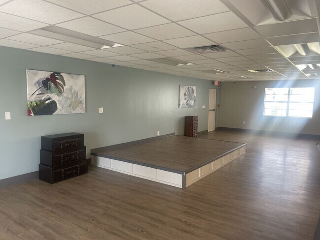 Building Photo - 4185 74th St N