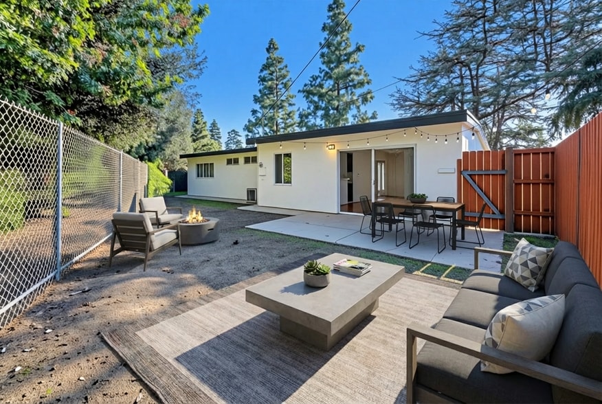 Building Photo - 5350 S Slauson Ave