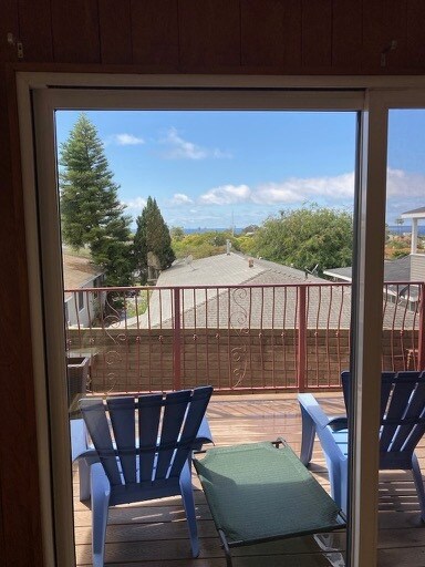 Living Room View - 507 N Helberta Ave