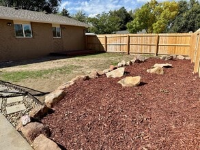 Building Photo - Charming 2-Bedroom Basement Unit with Private Yard – Flat-Rate Utilities!