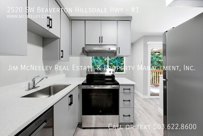 Building Photo - 2520 SW Beaverton Hillsdale Hwy