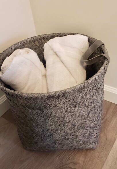 Building Photo - 2950 Columbia St