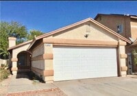 Building Photo - Fully Furnished Henderson Rental Near Cadence | 2 Bed Home w/ Solar + Backyard | Close to Cowabun...
