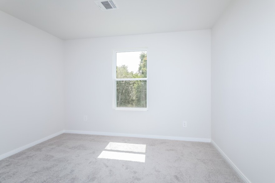 Building Photo - 13027 S Green Wing Cir