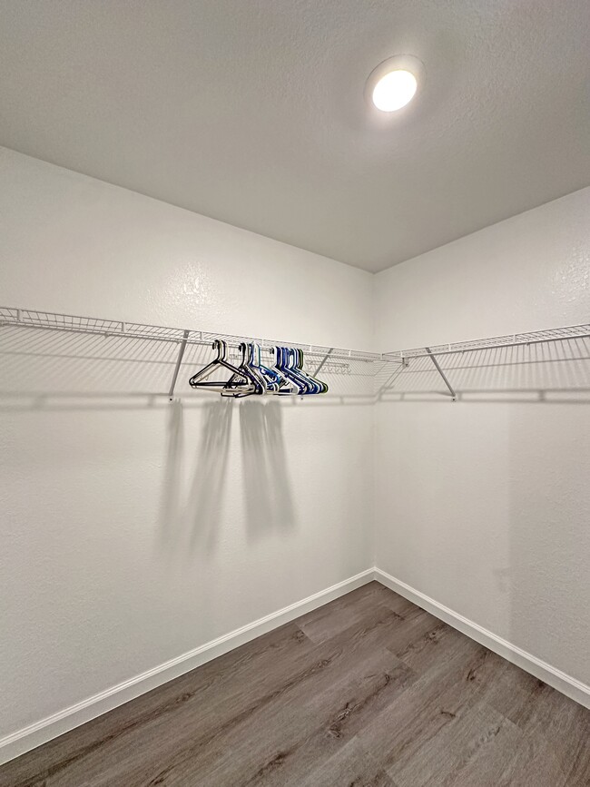 Building Photo - 4225 Abernathy Wy