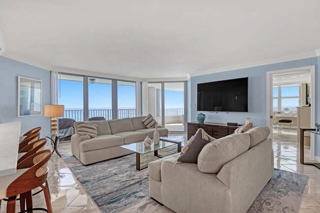 Building Photo - 5200 N Ocean Dr