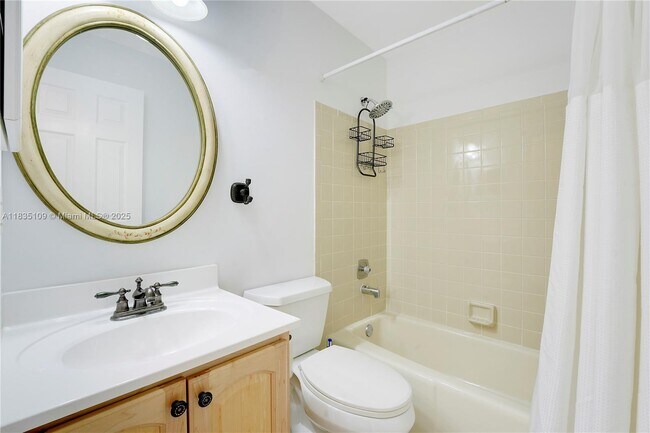 Building Photo - 244 Pleasant Wood Dr