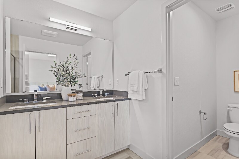 Building Photo - 17905 35th Ave SE