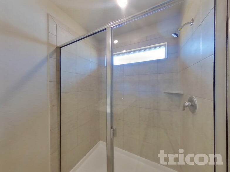 Building Photo - 5503 Shasta Pl