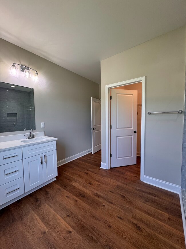 Building Photo - Spacious 5-Bedroom Greenville Home with 3.5 Baths, 2-Car Garage & Walkout Basement