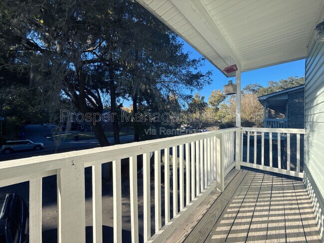 Building Photo - 258 Fleming Rd