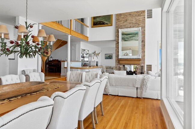 Building Photo - 390 Old Montauk Hwy