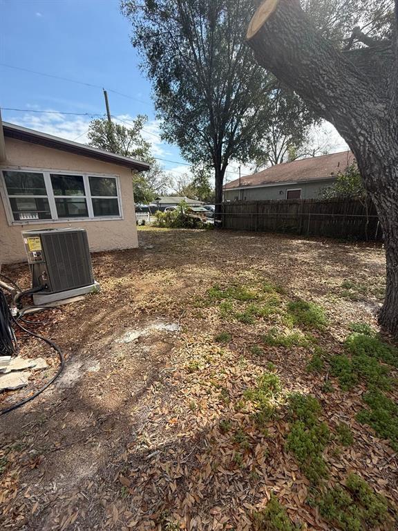 Building Photo - 4913 E Liberty St