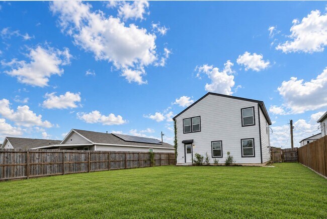 Building Photo - 68 Rd 51026
