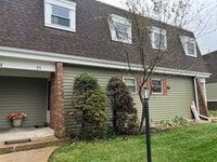 Building Photo - Two bedroom in Edwardsville