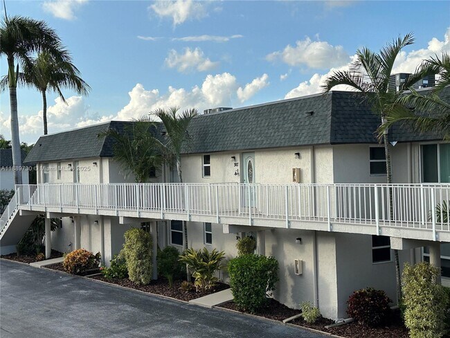 Building Photo - 3601 S Ocean Blvd