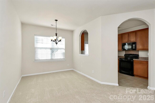 Building Photo - 14414 Tigress Ct