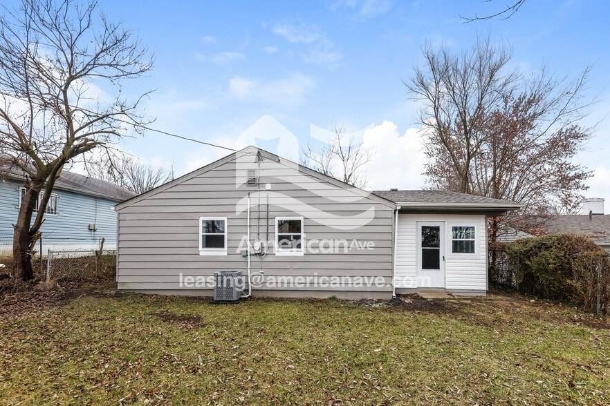 Building Photo - 2852 Revels Ave