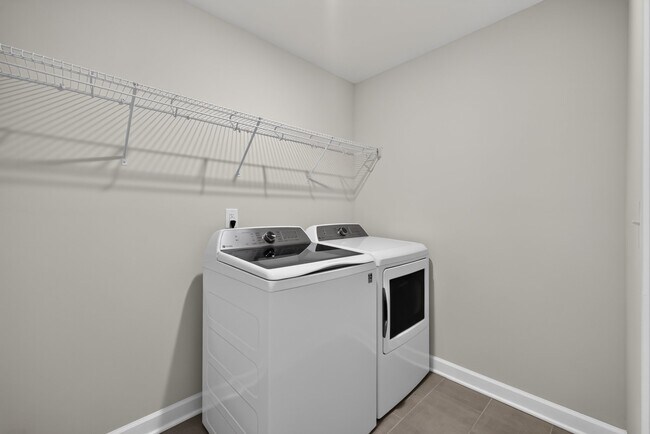 Building Photo - 314 Hyssop Ct