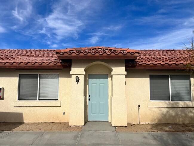 Building Photo - 6659 Ocotillo Ave