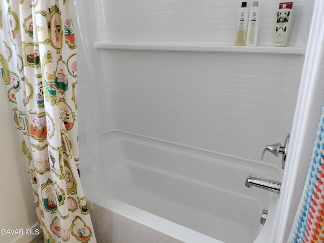 Building Photo - 44243 Mahogany St